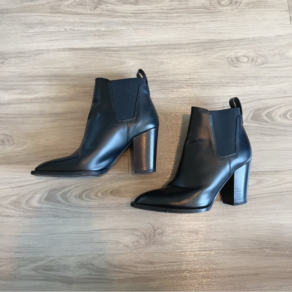 Vince Black Leather Chelsea Ankle Boots